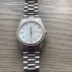 Men’s Croton Diamond Watch 36mm. Mother of Pearl.